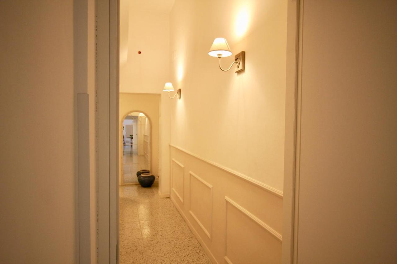 Monti Luxury Casa de hóspedes *